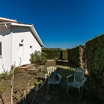 Daire Jardin Parc St Martin