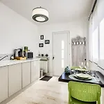 Апартаменты Jardin Parc St Martin Pompignac