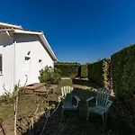 Jardin Parc St Martin Апартаменты *